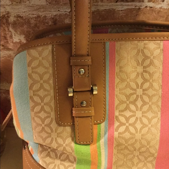 Relic Spring Purse - Picture 2 of 5